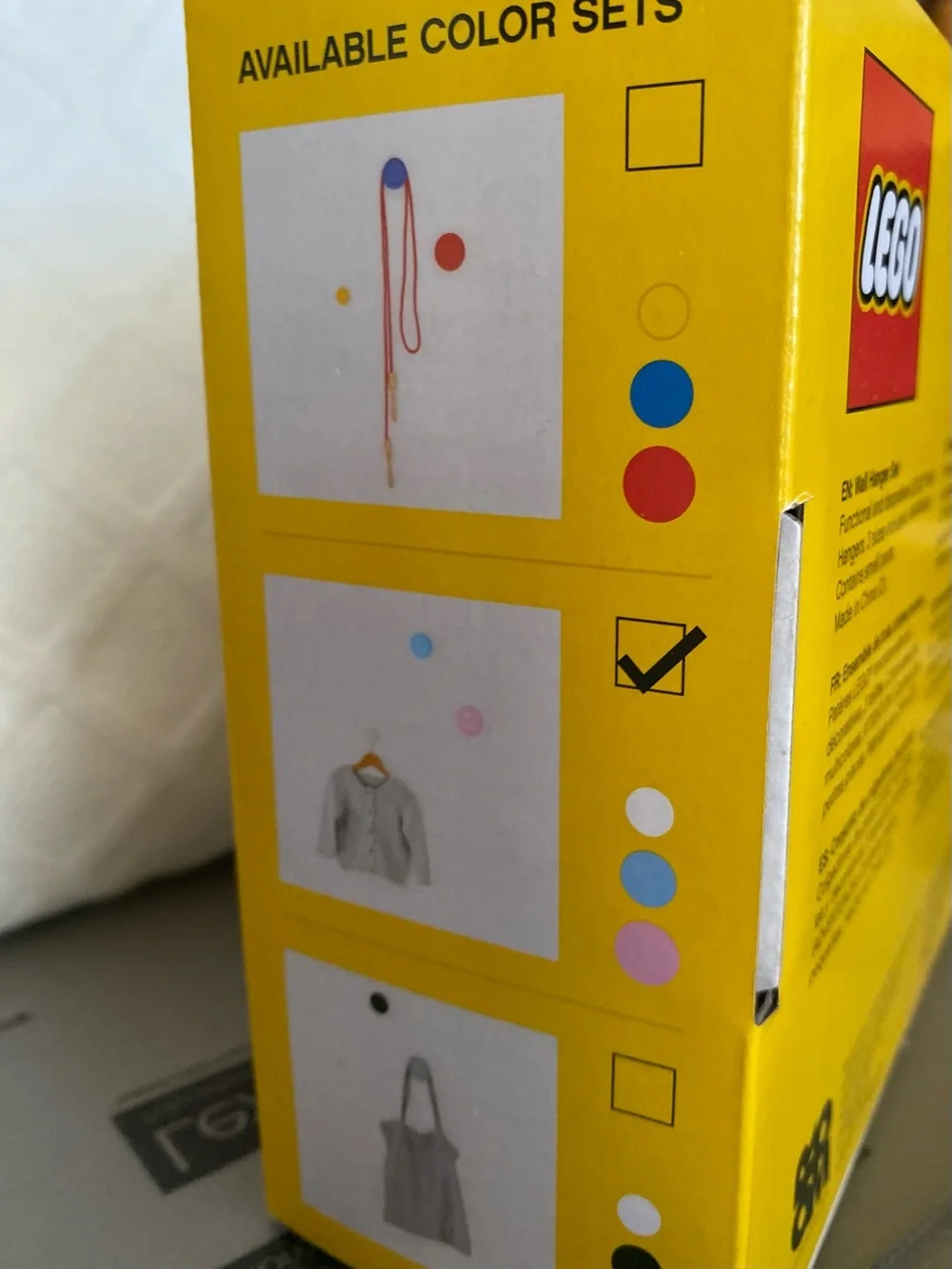 Lego wall hanger